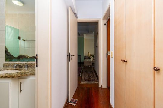 Apartamento mobiliado com 3 quartos, academia, churrasqueira, ideal para comprar. — foto 24