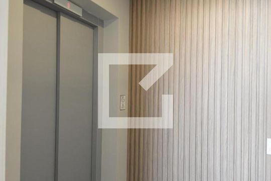 Apartamento à venda, com 110 m², 3 quartos e 2 vagas — Entrada Social
