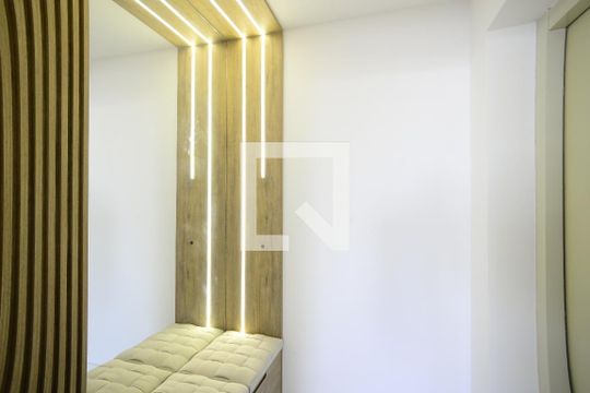 Apartamento à venda, com 110 m², 3 quartos e 2 vagas — Entrada