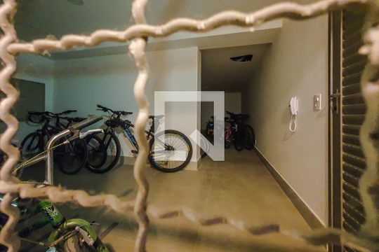 Apartamento à venda, com 110 m², 3 quartos e 2 vagas — bicicletario