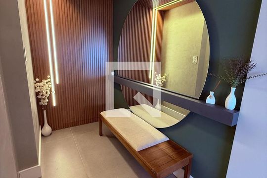 Apartamento à venda, com 110 m², 3 quartos e 2 vagas — Hall