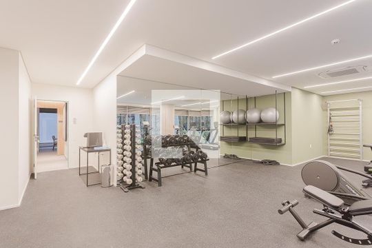 Apartamento à venda, com 193 m², 3 quartos e 3 vagas — Academia