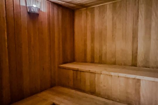 Apartamento com 3 quartos e academia no condomínio. Oportunidades de compra imperdíveis. — Área comum