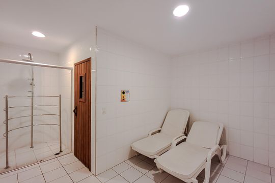 Apartamento com 3 quartos e academia no condomínio. Oportunidades de compra imperdíveis. — Área comum