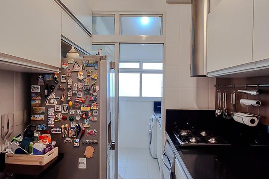 Apartamento com 3 quartos e academia no condomínio. Oportunidades de compra imperdíveis. — Cozinha