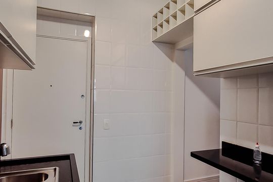Apartamento com 3 quartos e academia no condomínio. Oportunidades de compra imperdíveis. — Cozinha
