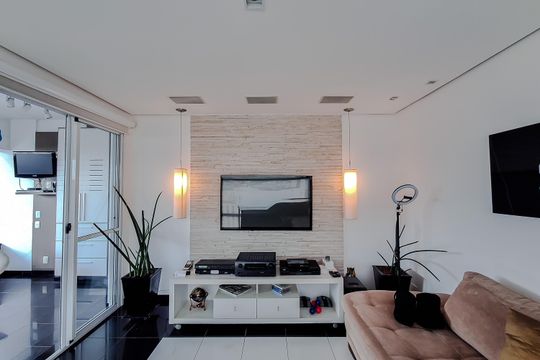 Apartamento com 3 quartos e academia no condomínio. Oportunidades de compra imperdíveis. — Sala - Piso Superior