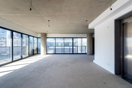 Apartamento à venda, com 156 m², 2 quartos e 2 vagas — foto 1