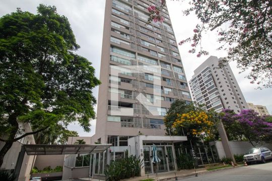Venda de apartamento mobiliado, 2 quartos, varanda gourmet, piscina no condomínio. — Fachada do Prédio