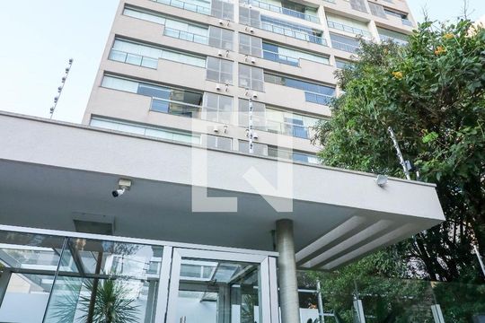 Venda de apartamento mobiliado, 2 quartos, varanda gourmet, piscina no condomínio. — Fachada