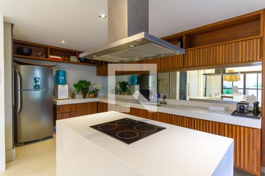 Apartamento à venda, com 152 m², 3 quartos e 3 vagas — Espaço Gourmet