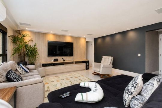 Apartamento à venda, com 152 m², 3 quartos e 3 vagas — foto 1