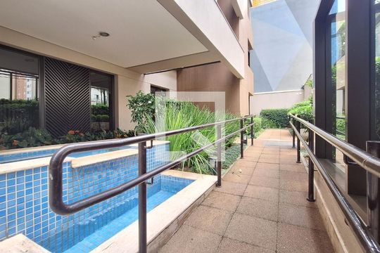 Apartamento à venda, com 152 m², 3 quartos e 3 vagas — Área comum