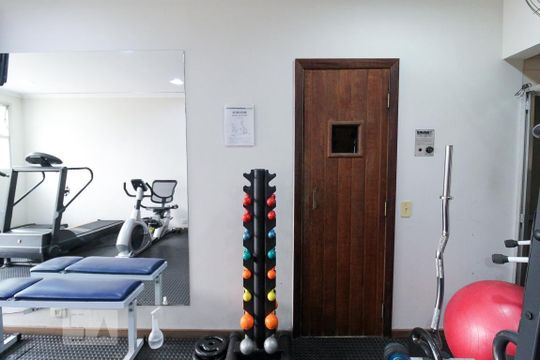 Venda de apartamento com 3 suítes, closet, piscina, churrasqueira, academia, mobiliado, aceita pets. — Sauna
