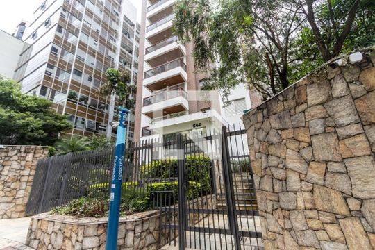 Venda de apartamento com 3 suítes, closet, piscina, churrasqueira, academia, mobiliado, aceita pets. — Fachada do Condomínio