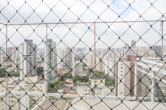 Comprar apartamento com 3 quartos, varanda e closet. — Vista da Suíte 3