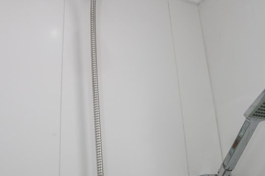 Comprar apartamento com 3 quartos, varanda e closet. — Banheiro da Suíte 3