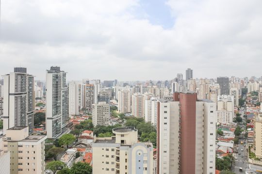Comprar apartamento com 3 quartos, varanda e closet. — Vista da Sacada da Suíte 2