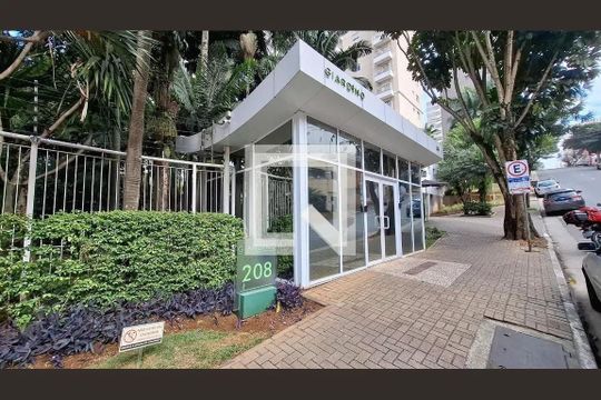 Comprar apartamento mobiliado na Vila Mariana com 3 quartos, varanda e piscina no condomínio. — Fachada