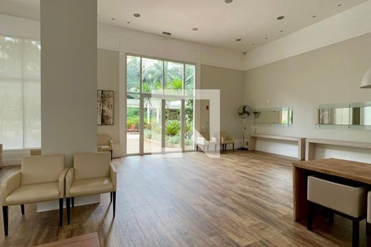 Comprar apartamento mobiliado na Vila Mariana com 3 quartos, varanda e piscina no condomínio. — Salão de Festas
