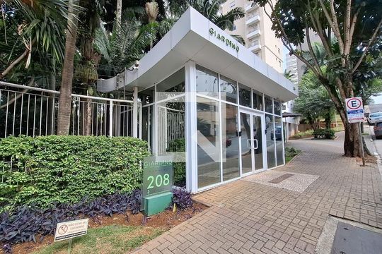 Comprar apartamento mobiliado na Vila Mariana com 3 quartos, varanda e piscina no condomínio. — Fachada do Prédio