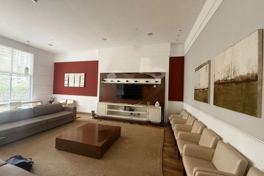 Comprar apartamento mobiliado na Vila Mariana com 3 quartos, varanda e piscina no condomínio. — foto 1