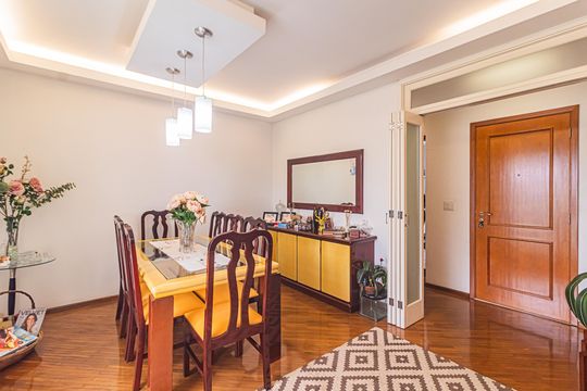 Venda de apartamento com varanda, 3 quartos e academia no condomínio. — foto 2
