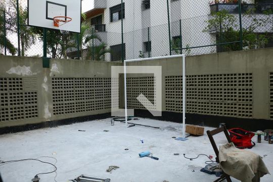 Apartamento à venda, com 170 m², 4 quartos e 2 vagas — Quadra