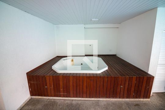 Apartamento à venda, com 183 m², 4 quartos e 4 vagas — Spa