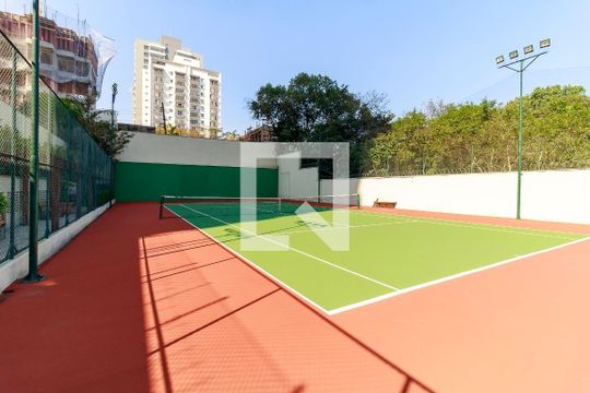 Apartamento à venda, com 183 m², 4 quartos e 4 vagas — Quadra de Tênis