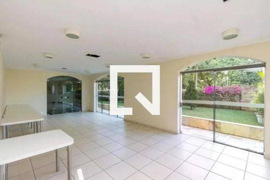 Apartamento à venda, com 191 m², 2 quartos e 3 vagas — Salão de festas