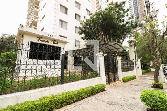Apartamento à venda, com 191 m², 2 quartos e 3 vagas — Fachada