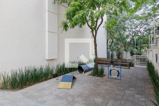 Apartamento à venda, com 200 m², 3 quartos e 3 vagas — Espaço Pet