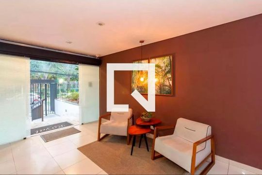 Venda de apartamento mobiliado na Vila Olímpia com 3 quartos e churrasqueira. — Hall