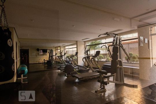 Apartamento à venda, com 173 m², 3 quartos e 3 vagas — Academia
