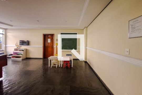 Apartamento à venda, com 173 m², 3 quartos e 3 vagas — Brinquedoteca