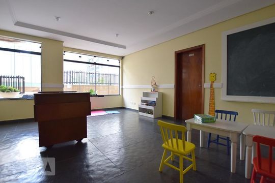 Apartamento à venda, com 173 m², 3 quartos e 3 vagas — Salão de jogos