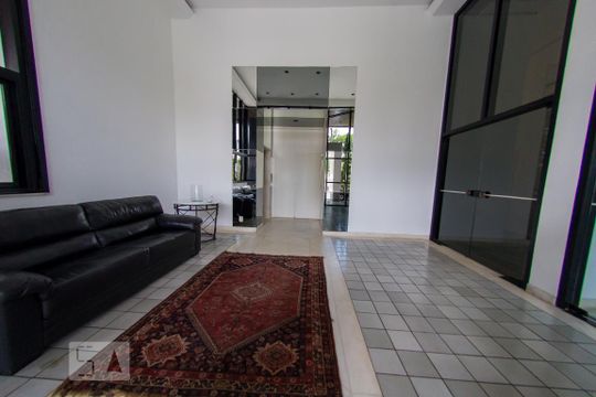 Apartamento à venda, com 169 m², 3 quartos e 2 vagas — Hall de Entrada