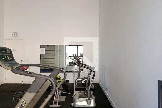 Apartamento à venda, com 169 m², 3 quartos e 2 vagas — Academia