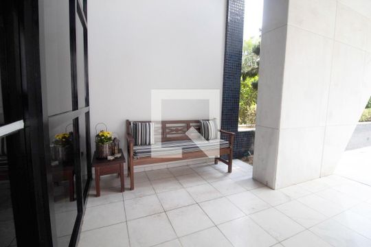 Apartamento à venda, com 169 m², 3 quartos e 2 vagas — Área comum