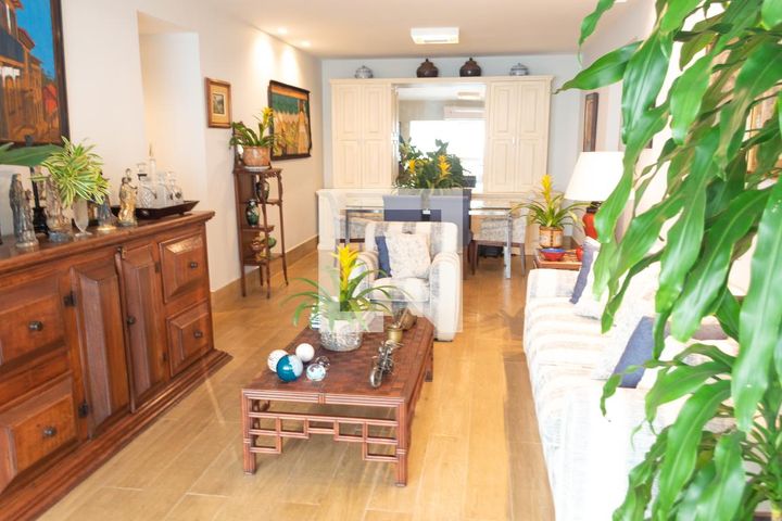 Waterways, 3 quartos, 132 m²