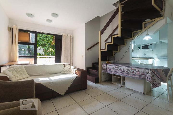 Atlantys Duplex Service, 2 quartos, 80 m²