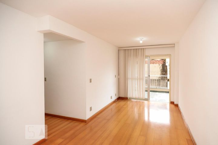 Honório, 2 quartos, 56 m²