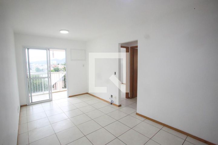 Rua Samuel das Neves, 415