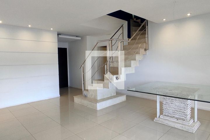 Santa Mônica, 4 quartos, 284 m²