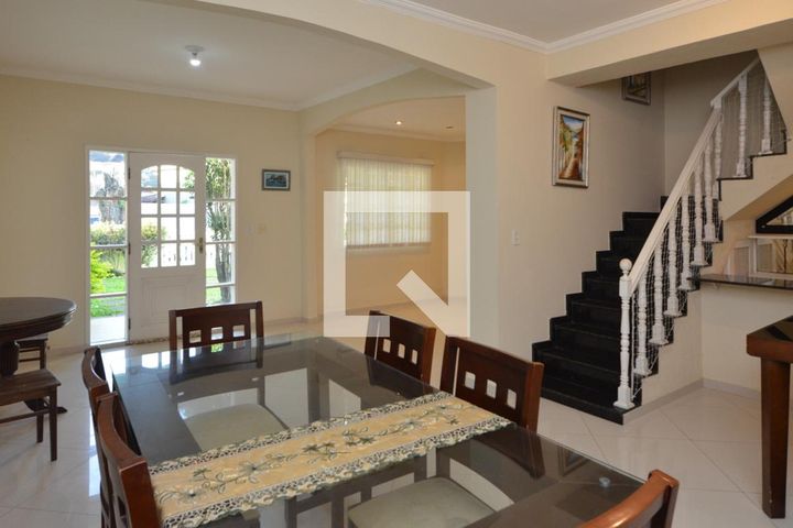 Alameda do Jequitibá, 6 quartos, 160 m²