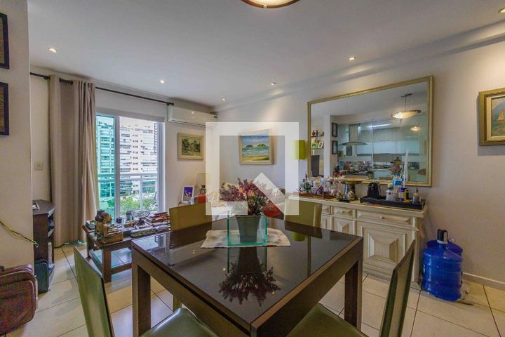 Blue Vision, 2 quartos, 88 m²