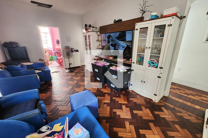Rua Marechal Cantuária, 57