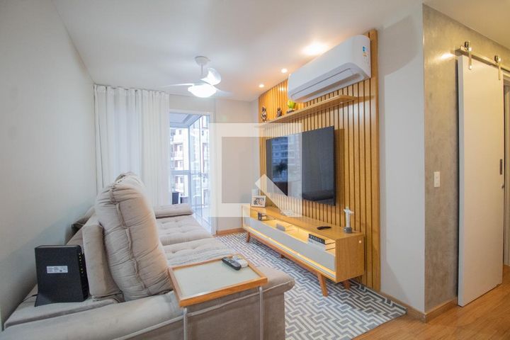 Frames Residence, 2 quartos, 90 m²