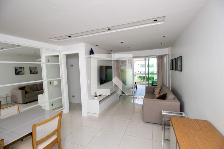 La Place, 3 quartos, 112 m²
